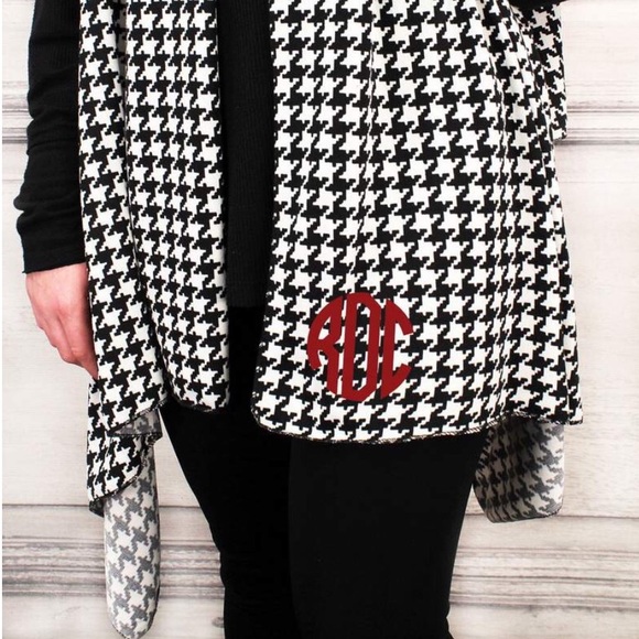 Black & White Houndstooth Jersey Vest - Picture 2 of 2